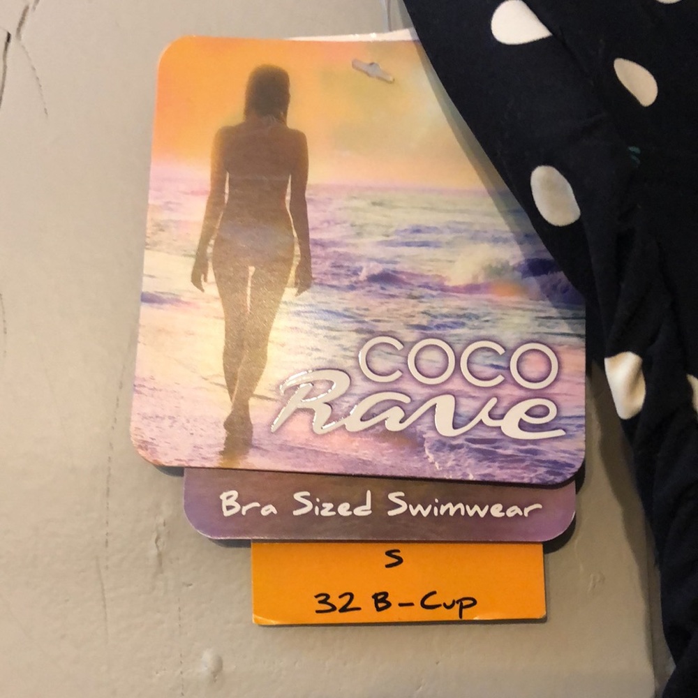 Coco Rave swim - Picture 3 of 5